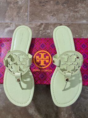Women's Sandals